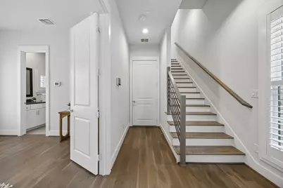 14971 Oak Street, Addison, TX 75001 - Photo 4