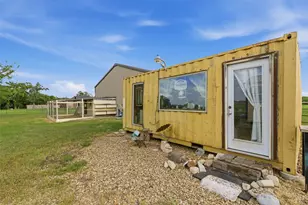 4490 Co Rd 2615, Bonham, TX 75418 - Photo 32