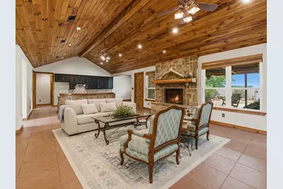 4490 County Road 2615, Bonham, TX 75418 - Photo 10