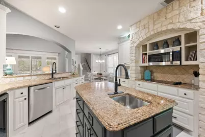 3205 Wildpointe Court, Mansfield, TX 76063 - Photo 8