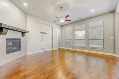 1121 7th Street, Argyle, TX 76226 - Photo 4