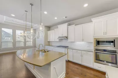 1121 7th Street, Argyle, TX 76226 - Photo 10