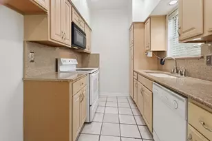 2727 Shelby Ave, Dallas, TX 75219 - Photo 4