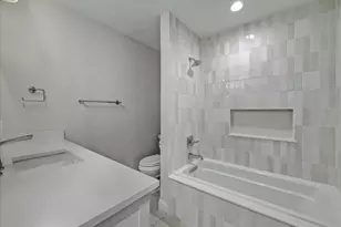 7049 Gateridge Dr, Dallas, TX 75254 - Photo 20