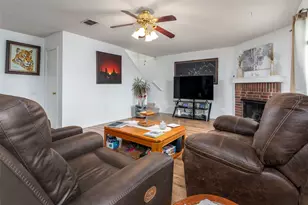 4333 Meadowknoll Dr, Fort Worth, TX 76123 - Photo 14