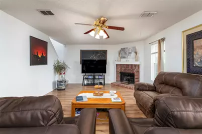 4333 Meadowknoll Drive, Fort Worth, TX 76123 - Photo 12