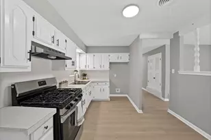 1617 Grantland Cir, Fort Worth, TX 76112 - Photo 20