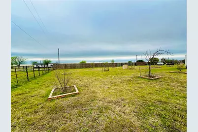 219 County Road 2723, Decatur, TX 76234 - Photo 12