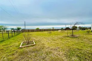 219 Co Rd 2723, Decatur, TX 76234 - Photo 12