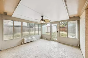 1610 Lexington Dr, Garland, TX 75041 - Photo 8