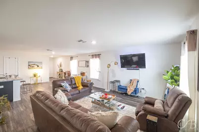 7910 Vineyard Drive, Abilene, TX 79606 - Photo 8