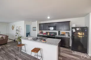 7910 Vineyard Dr, Abilene, TX 79606 - Photo 4