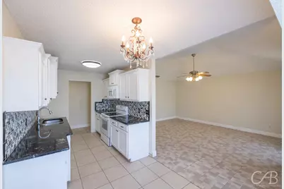 3933 Notre Dame Circle, Abilene, TX 79602 - Photo 6