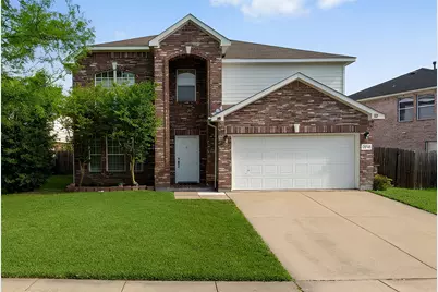 7515 Cresswell Drive, Arlington, TX 76001 - Photo 1