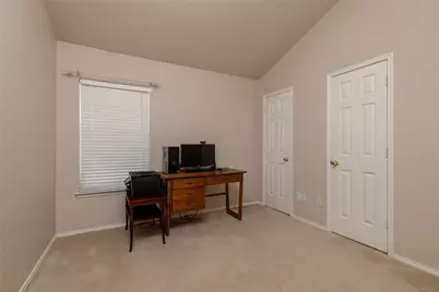 7515 Cresswell Drive, Arlington, TX 76001 - Photo 24
