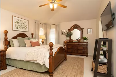 7515 Cresswell Drive, Arlington, TX 76001 - Photo 18