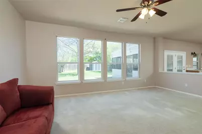 7515 Cresswell Drive, Arlington, TX 76001 - Photo 14