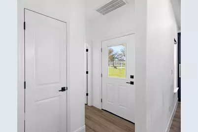 200 Walnut Street, Chico, TX 76431 - Photo 4