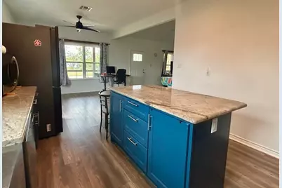 727 E Liberty, Mexia, TX 76667 - Photo 22