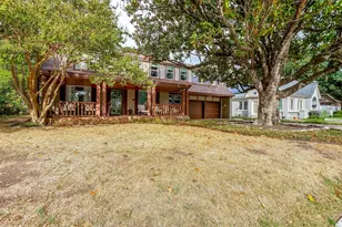 1505 N Riverside Dr, Fort Worth, TX 76111 - Photo 1