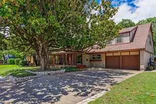 1505 N Riverside Dr, Fort Worth, TX 76111 - Photo 2