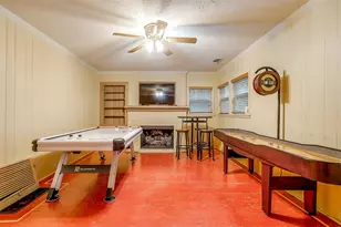 1505 N Riverside Dr, Fort Worth, TX 76111 - Photo 20