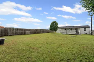 430 Indian Hills Rd, Bowie, TX 76230 - Photo 22