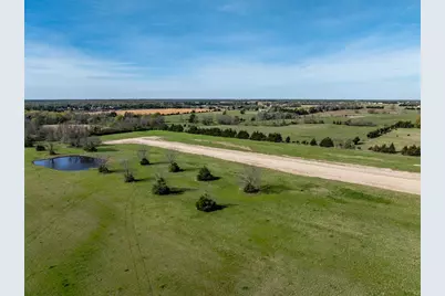 235 Private Road 33263, Sumner, TX 75486 - Photo 4