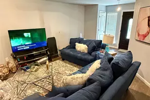 206 Matt Pl, Grand Prairie, TX 75051 - Photo 2