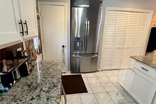 206 Matt Pl, Grand Prairie, TX 75051 - Photo 6