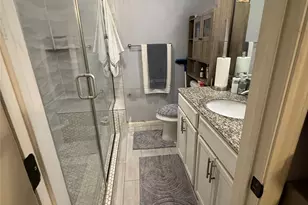 206 Matt Pl, Grand Prairie, TX 75051 - Photo 10