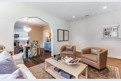 422 Monte Vista Drive, Dallas, TX 75223 - Photo 4