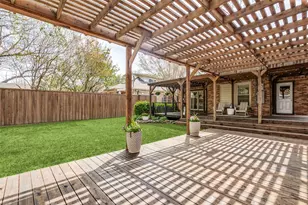 422 Monte Vista Dr, Dallas, TX 75223 - Photo 22