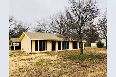 210 W Houston Street, Leonard, TX 75452 - Photo 1