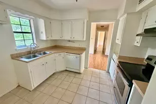 210 W Houston St, Leonard, TX 75452 - Photo 4