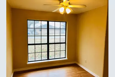 210 W Houston Street, Leonard, TX 75452 - Photo 8