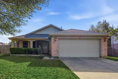 2316 Overlook Lane, Denton, TX 76207 - Photo 2