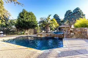 5565 Preston Oaks Rd, Dallas, TX 75254 - Photo 20