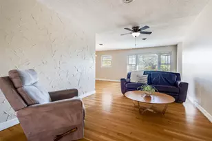 433 Fulton St, Denton, TX 76201 - Photo 6