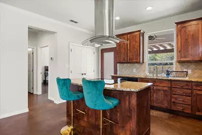 119 Camelot Street, Glen Rose, TX 76043 - Photo 14