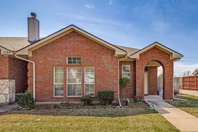 1302 Poinsettia Boulevard, Denton, TX 76208 - Photo 1