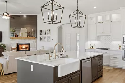 7021 Twin Hills Drive, Joshua, TX 76058 - Photo 14