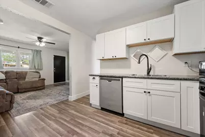 4036 Wiman Drive, Fort Worth, TX 76119 - Photo 4
