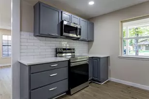 840 Red Oak Ct, Azle, TX 76020 - Photo 10