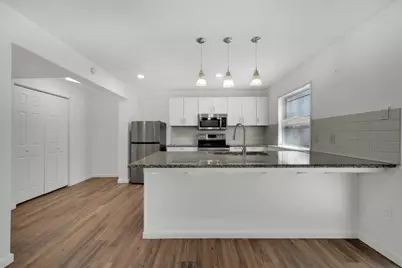 982 S Weatherred Drive #C, Richardson, TX 75080 - Photo 4