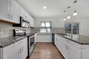 982 S Weatherred Dr, Richardson, TX 75080 - Photo 6