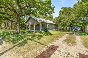 863 N Clinton, Stephenville, TX 76401 - Photo 24