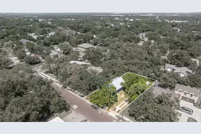 863 N Clinton, Stephenville, TX 76401 - Photo 2