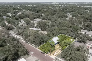 863 N Clinton, Stephenville, TX 76401 - Photo 2