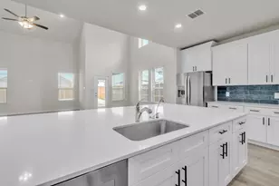 9424 Gossamer St, McKinney, TX 75071 - Photo 10